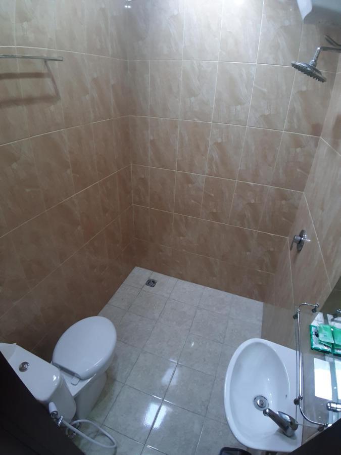 D&D Homestay Pesanggaran Buitenkant foto