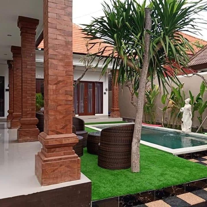 D&D Homestay Pesanggaran Buitenkant foto