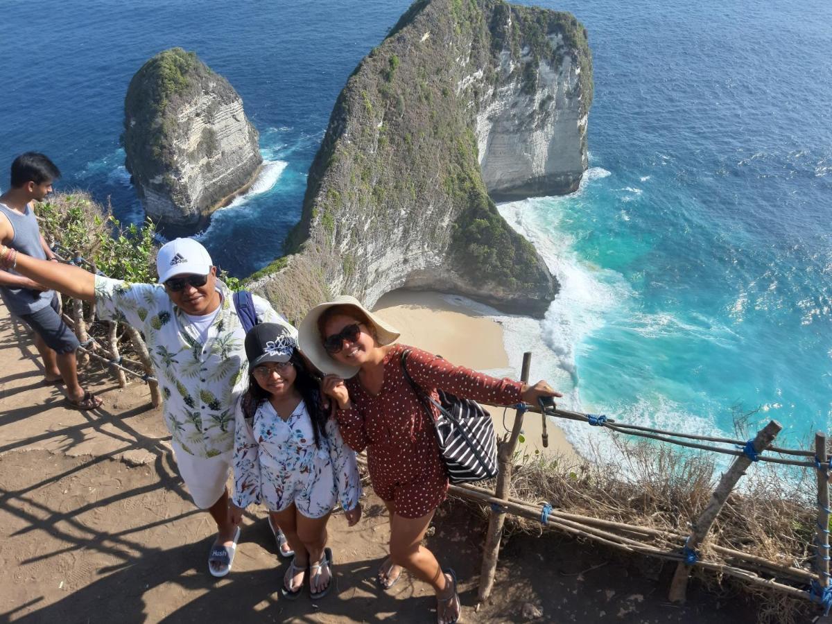 D&D Homestay Pesanggaran Buitenkant foto